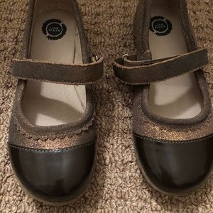 EUC Livie And Luca Size 1 Worn Twice!